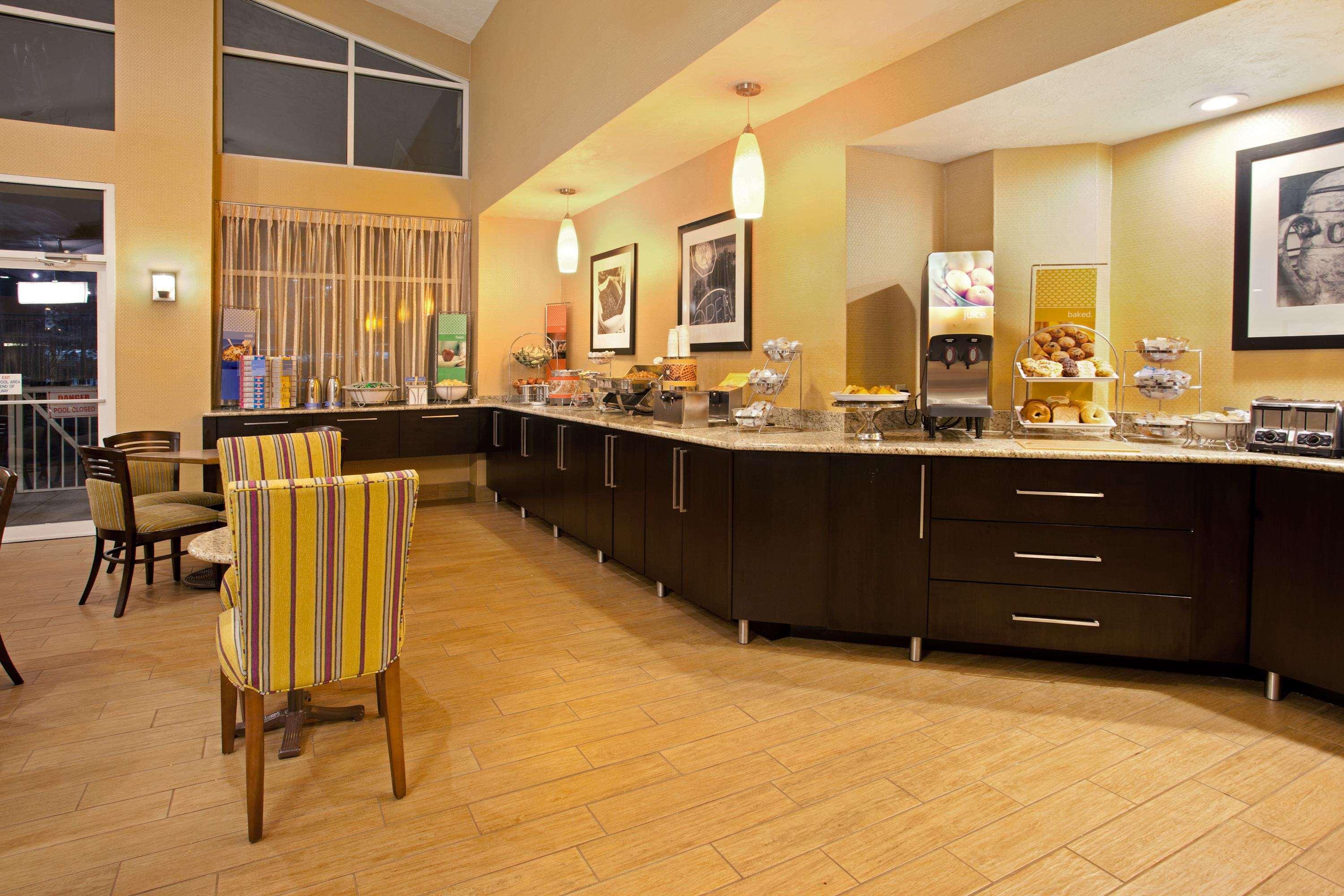 Hampton Inn & Suites Cleveland-Independence Eksteriør bilde